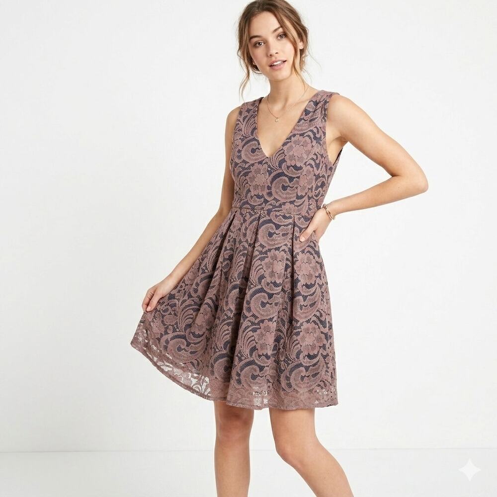 Monteau Floral Lace V-Neck A-Line Skater Dress Nude Navy Blue Women's Size M